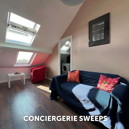 Bright Studio Apartment - Fontainebleau Exterior photo